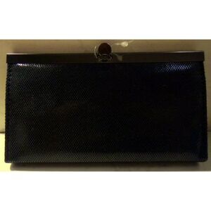 Clutch Bag Textured Black Multiple Card Slots Zip Center Pouch Flip Close NEW